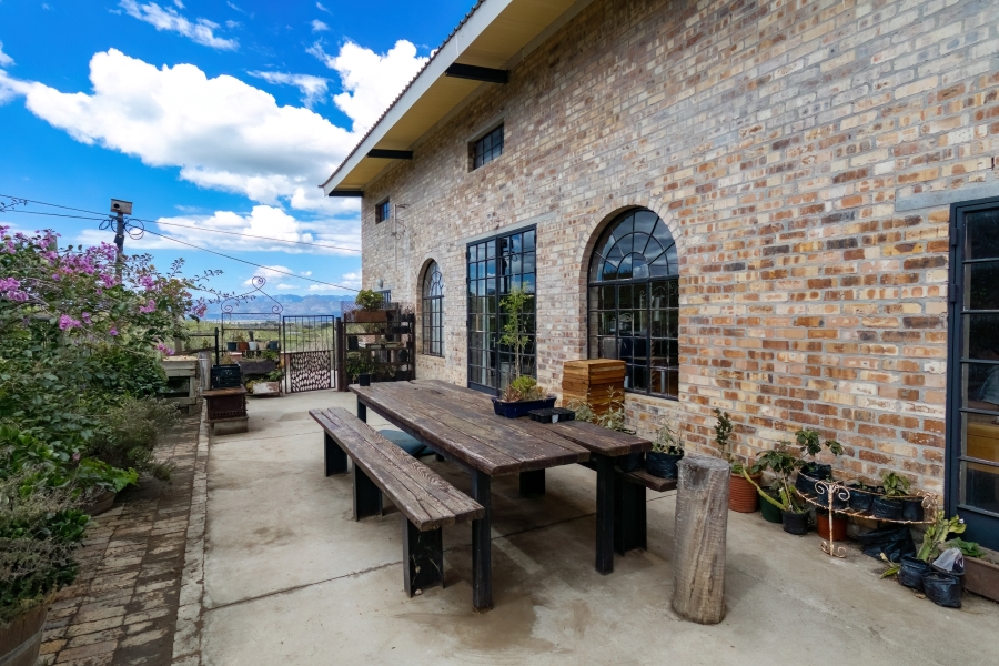 4 Bedroom Property for Sale in Riebeek Kasteel Western Cape